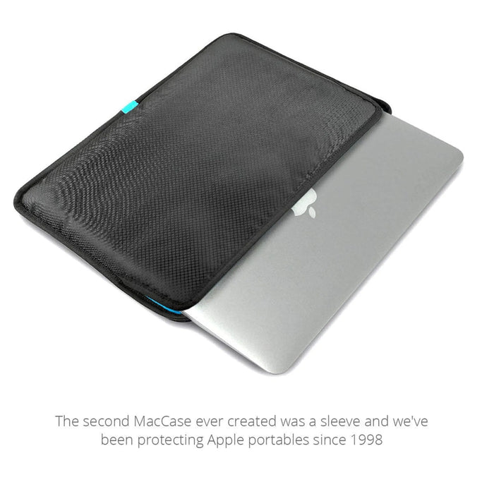 MacCase Eco-Friendly MacBook 13 Horizontal Sleeve -Black